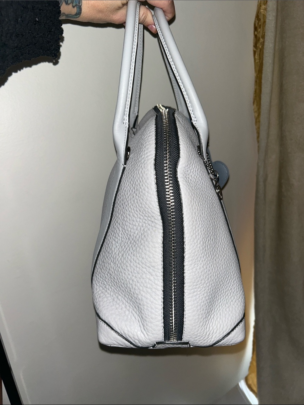 Coach Preston Satchel w/ Heart leather hangtag & crossbody strap. - Picture 6 of 14